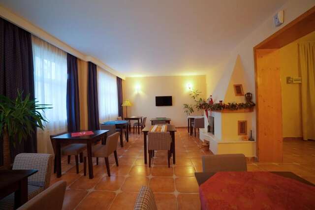 Апарт-отели Apart Hotel Vlad Tepes Брашов-96